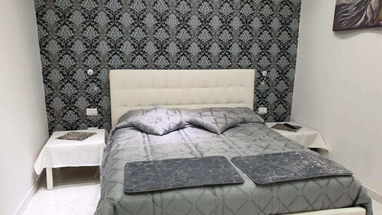 Luxury Room Al Cristo Velato Napoli Eksteriør billede